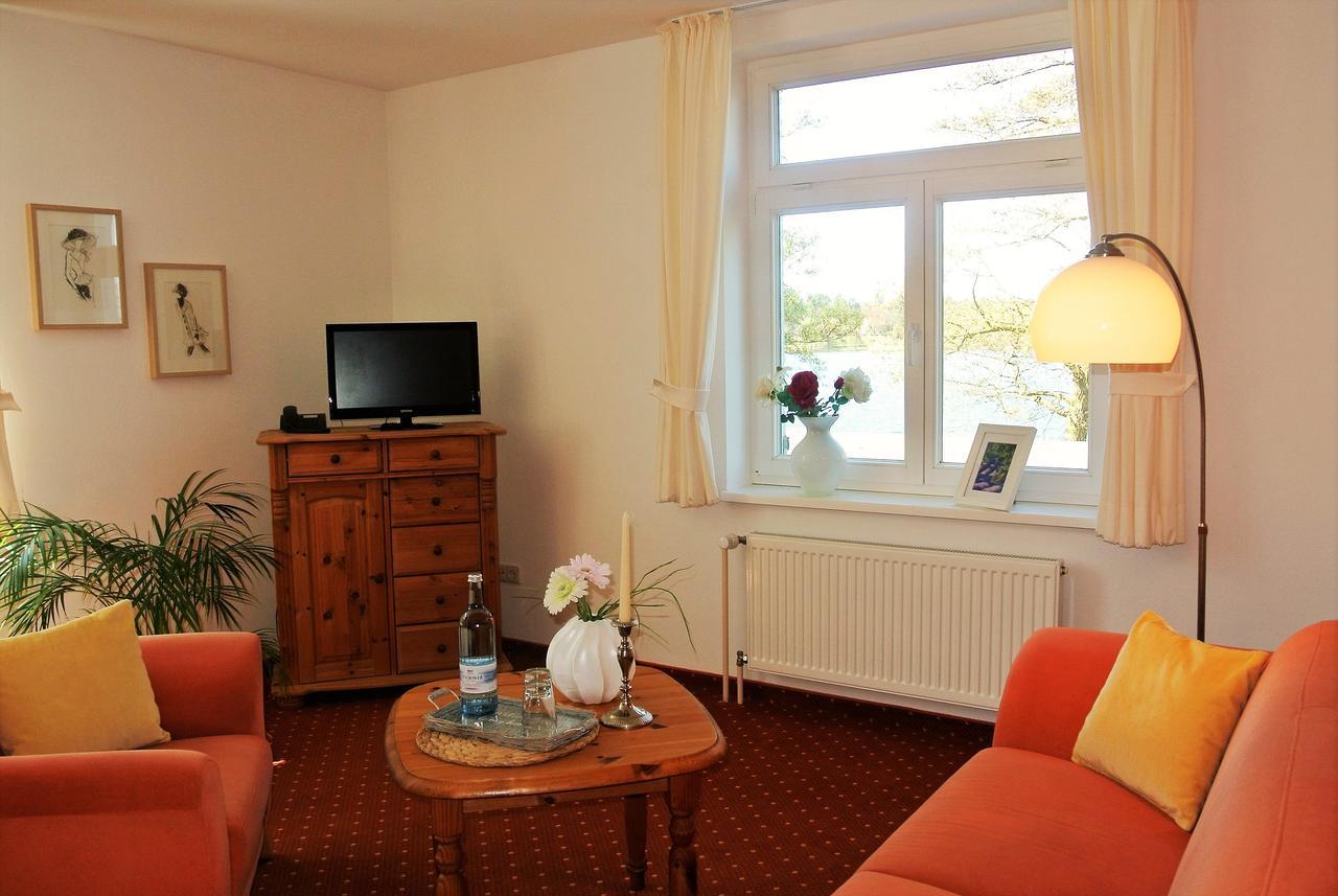 Seehotel Lindenhof لوشن المظهر الخارجي الصورة